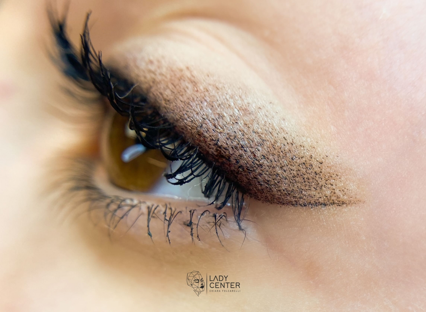 Rappresentazione visiva dell'articolo: FOTOGALLERY | Dermopigmentazione Eye Liner