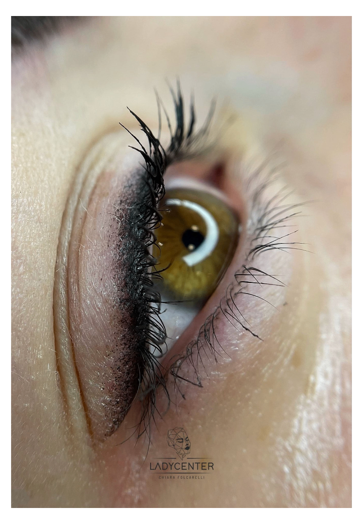 eye liner dermopigmentazione trucco permanente