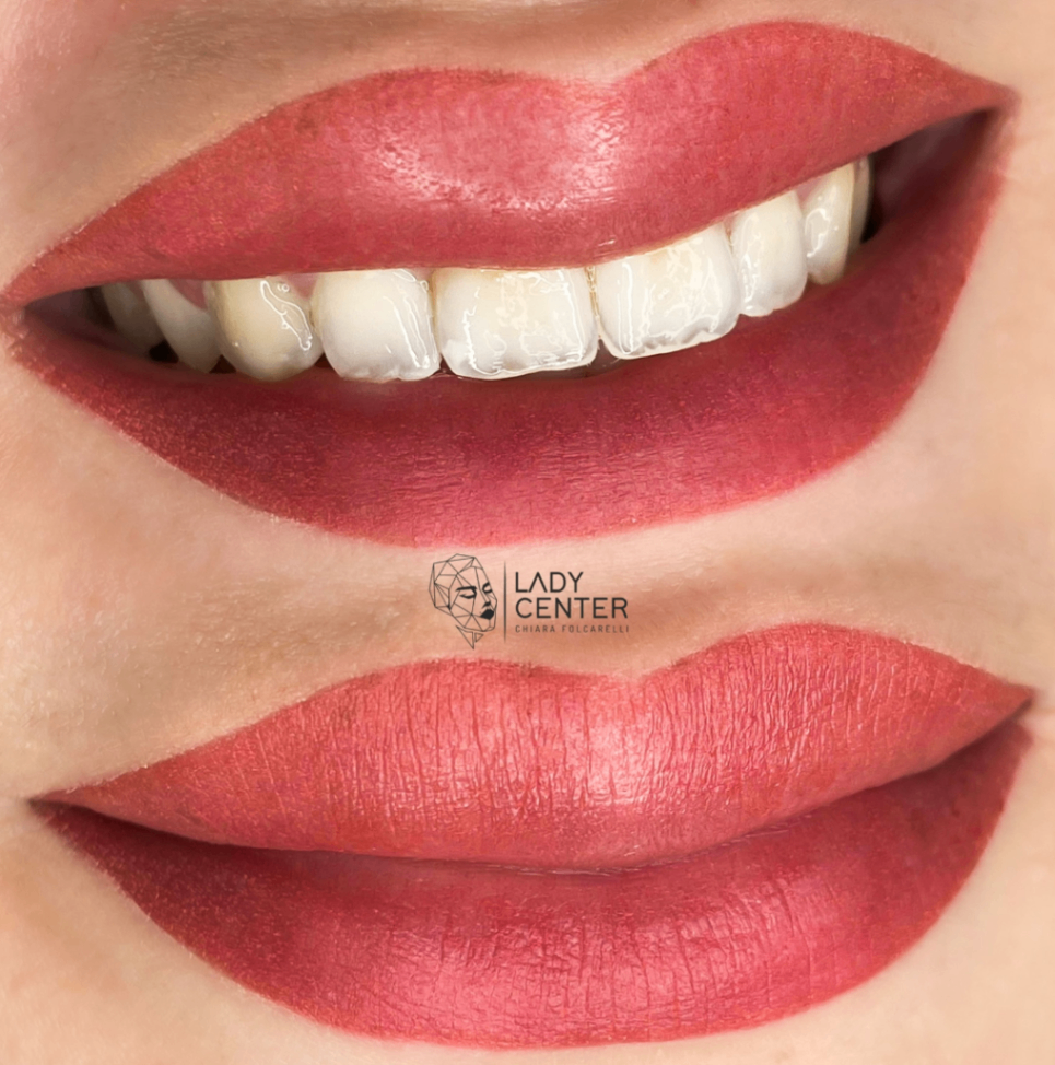 labbra effetto rossetto