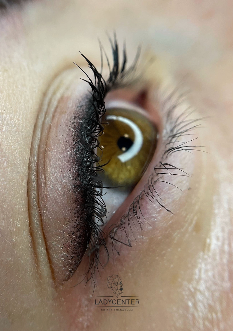 eye liner dermopigmentazione trucco semi permanente