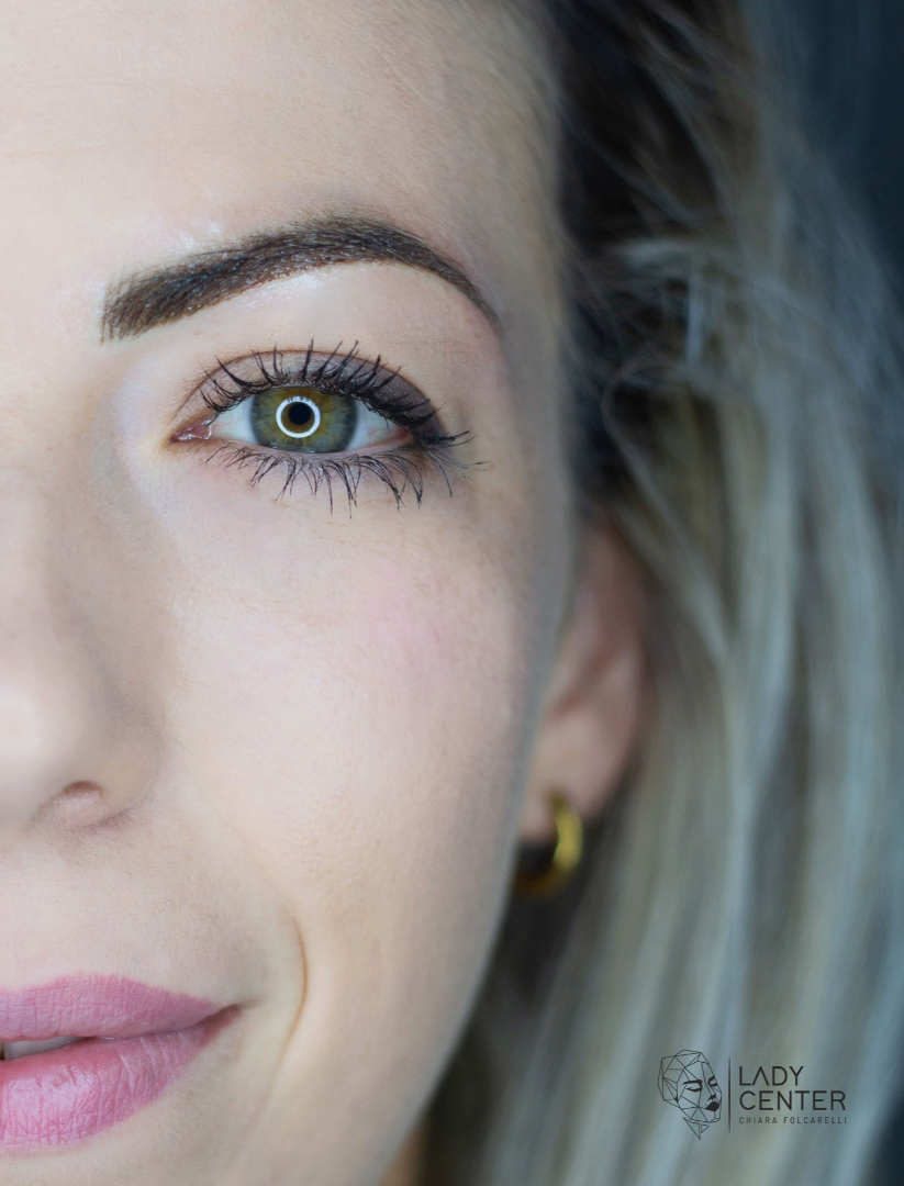 sopracciglia dermopigmentazione trucco semi permanente